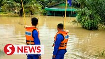 Floods: 11 people in Pontian placed at temporary relief centre