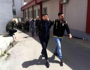 Son dakika haberleri | Adana'da hırsızlar önce kameralara sonra polise yakalandı