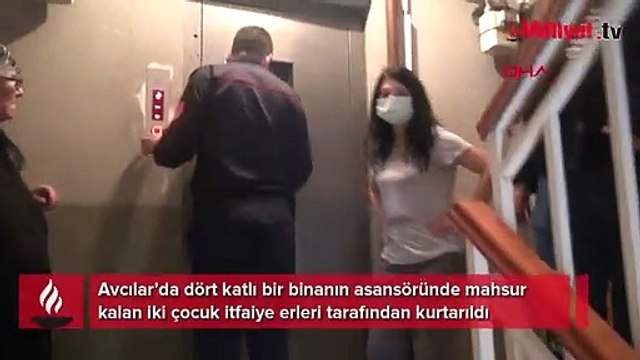 Asansörde mahsur kalan iki kardeş kabusu yaşadı!