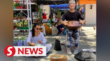 Ukrainian and M’sian wife handy with the handpan