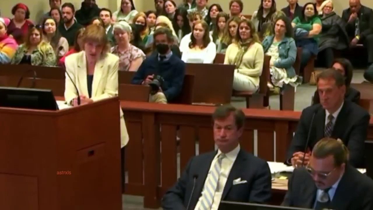 Johnny Depp's psychologist annoyed for 2 minutes