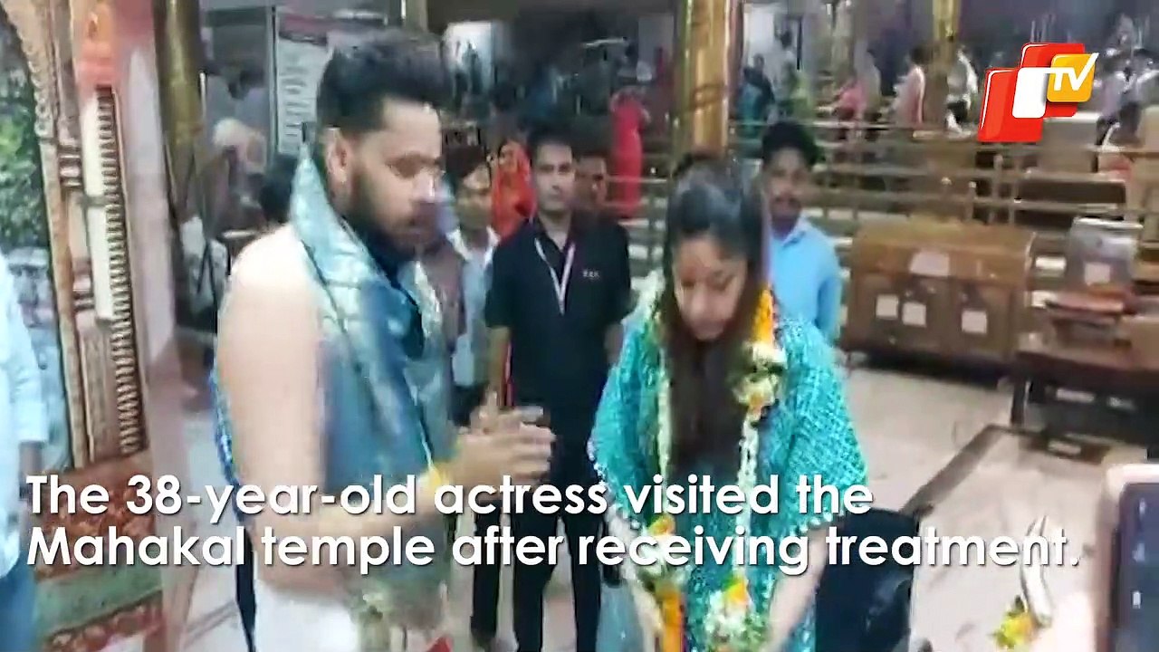WATCH: Injured Actress Tanushree Dutta Offers Prayers To Mahakaal