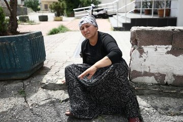 Adana'da cam silen kişi otomobilin çarpması sonucu öldü