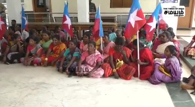 மேட்டுப்பாளையத்தில் ஒப்பந்த தூய்மை பணியாளர்கள் உள்ளிருப்பு போராட்டம்!