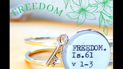 Melanie Bond launches new jewellery collection