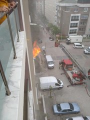 KAĞITHANE'DE MARKETTE YANGIN