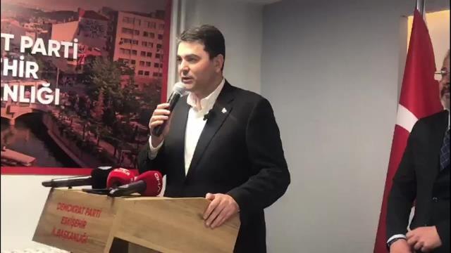 Demokrat Parti Genel Başkanı Uysal: Türkiye Tercihlerini Yanlış Rotada Yapmış, Kötü Yönetilen Bir Ülke