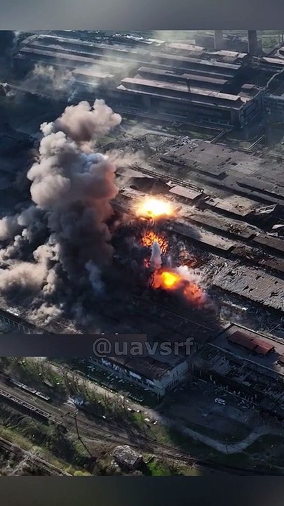 Азовсталь бомбят, русские прорвались на завод | Азовсталь бомбять, росіяни прорвалися на завод