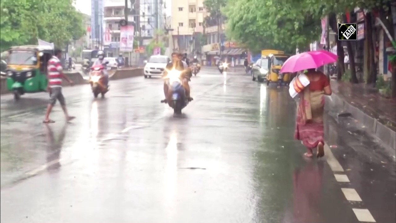 Rain lashes different parts of country, bring needed respite from scorching heat