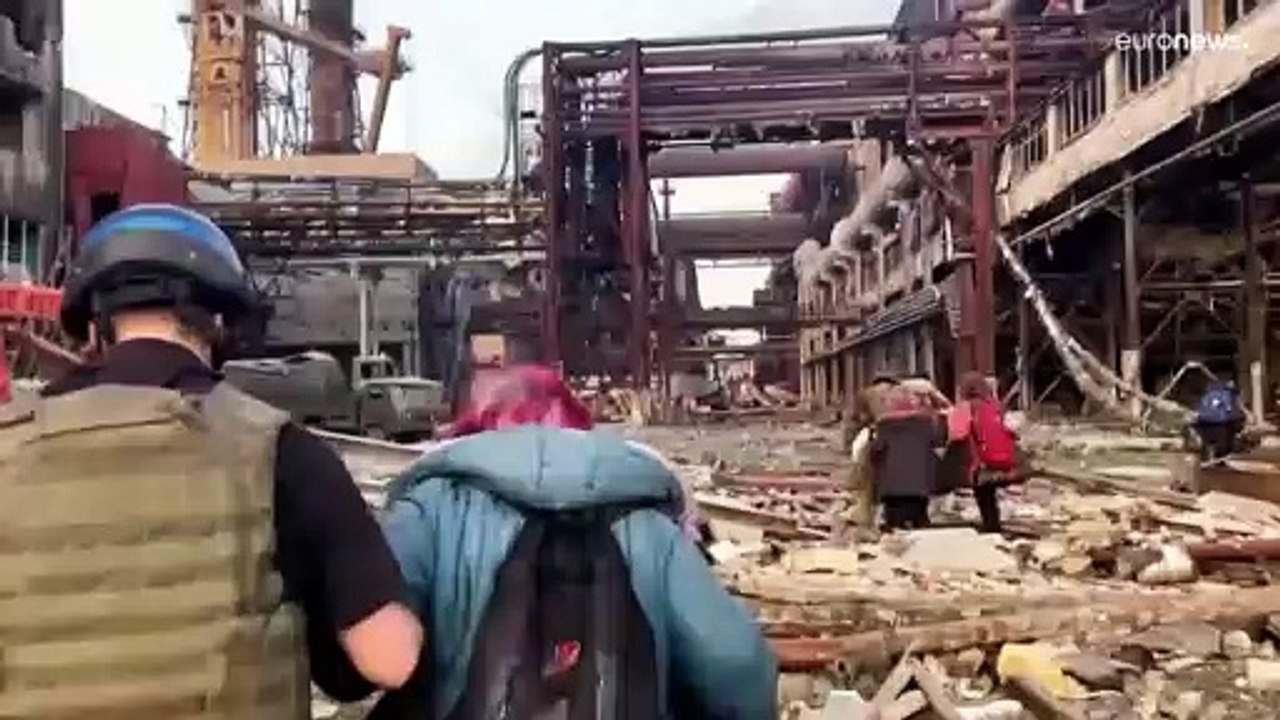 Ukraine: Hunderte noch im belagerten Stahlwerk Asovstal - 'wir müssen sie da rausholen'