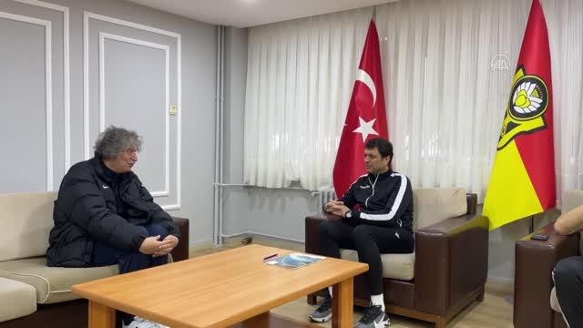 Son Dakika | Yeni Malatyaspor Teknik Direktörü Arslan: Ligi kaybederken genç oyuncuları kazanıyoruz