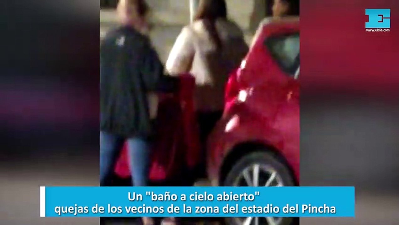 Un baño a cielo abierto quejas de los vecinos de la zona del estadio del Pincha