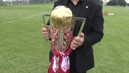 Pendikspor, şampiyonluğu coşkuyla kutladı