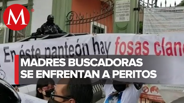 En Veracruz, peritos se niegan a trasladar cuerpos exhumados en panteón