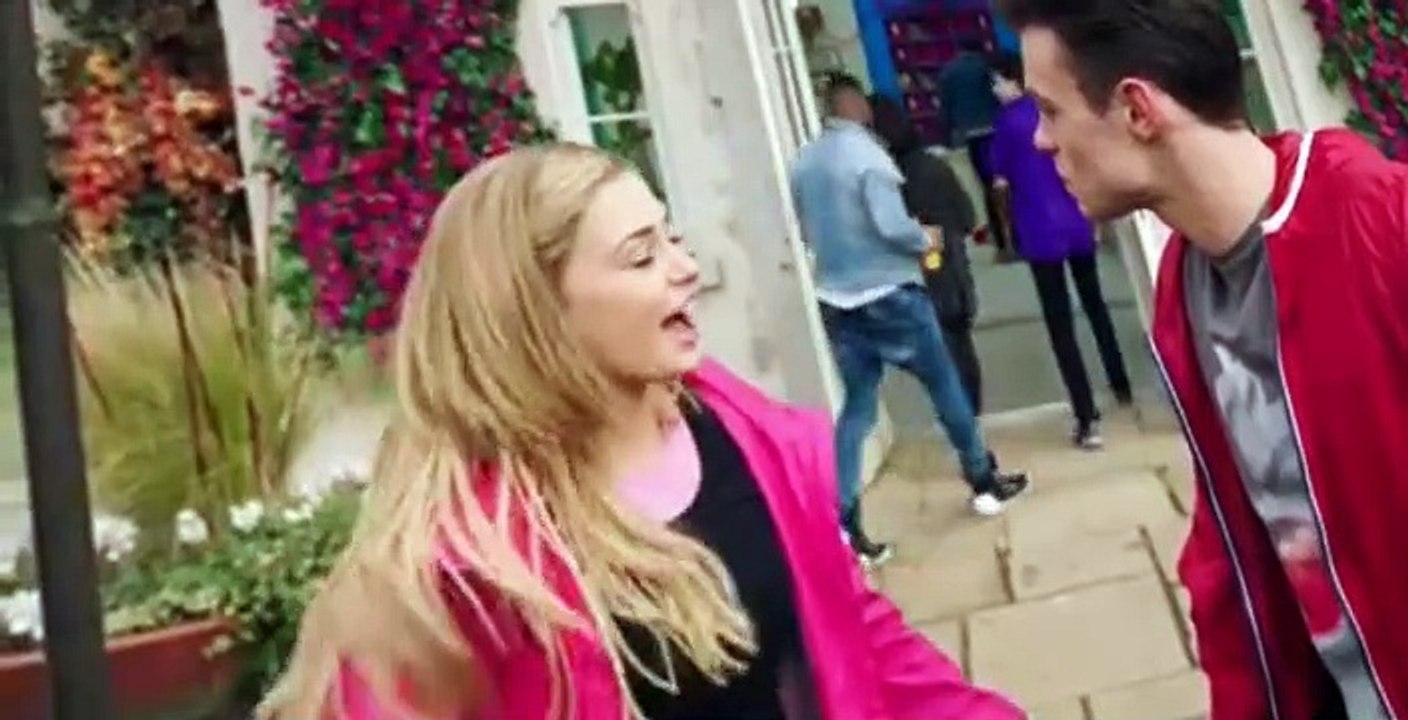 The Lodge S02 E05