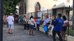 Pessoas formam fila no último dia para regularização do título de eleitor em João Pessoa