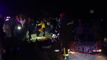 Trafik kazasında 1 çocuk öldü, 7 kişi yaralandı