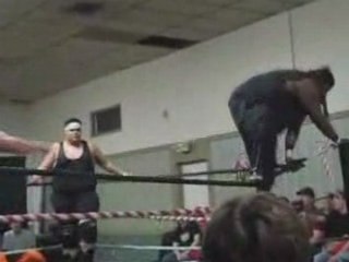 323 lbs moonsault