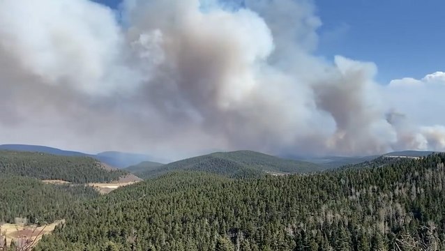 Wildfires continue growing amid extreme fire danger in New Mexico