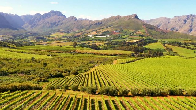 South Africa 4K - Scenic Relaxation Film With African Music
