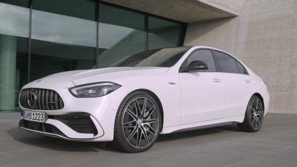 Скачать видео: Der neue Mercedes-AMG C 43 4MATIC - AMG DYNAMICS serienmäßiger Bestandteil der AMG DYNAMIC SELECT Fahrprogrammauswahl