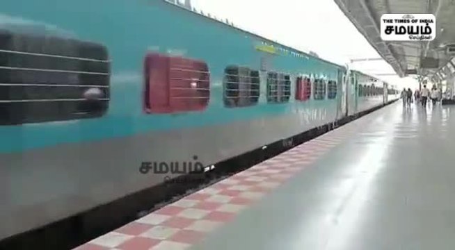 ரயில்களில் ஓசி பயணம்; ஆப்பு வைத்த அதிகாரிகள்!
