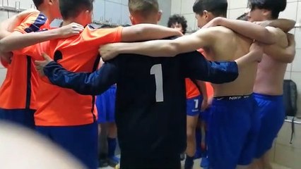 Victoire des U15 à Rives