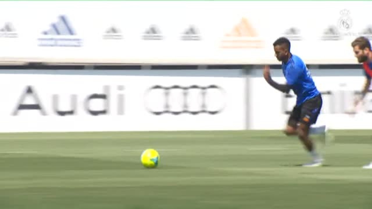 Último entrenamiento del Real Madrid antes de recibir al Levante