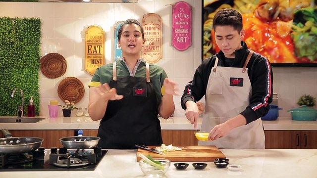 Chicken Katsu Donburi & Pudding Biskuit