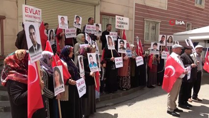HDP'ye direniş 976. gününde: Bir aile daha geldi