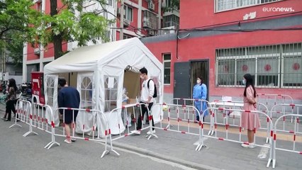 Pechino, i casi di Covid19 restano alti e la città non riapre