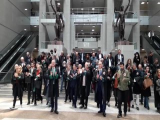 Gezi Parkı Davasında Hapis Cezasına Çarptırılanlar İçin Adalet Nöbeti: "Türkiye, İnsan Haklarına Saygılı, Sosyal Bir Hukuk Devleti Olma Niteliğini...