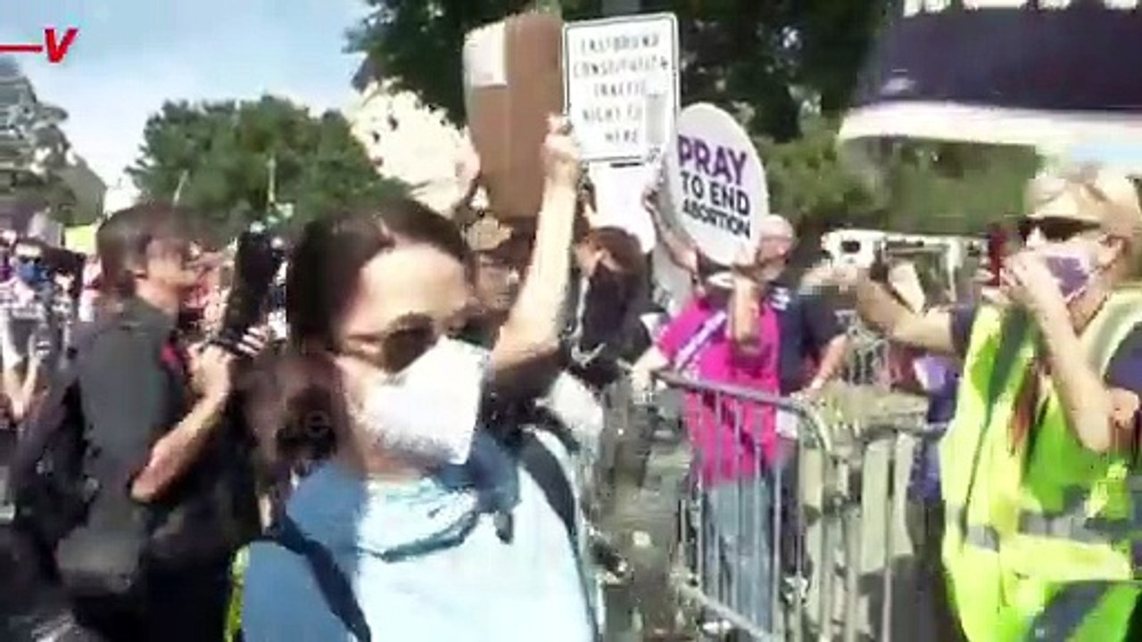 The White House is Looking to Find Ways to Help Women Access Abortion if Roe v. Wade Is Overturned