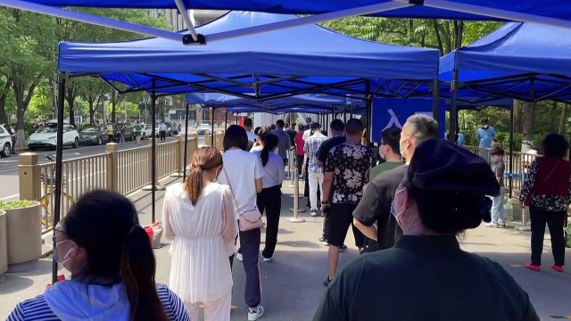 سلطات بكين تطلب من ملايين السكان العمل عن بعد لمكافحة كوفيد