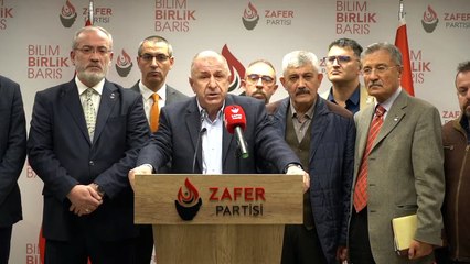 Скачать видео: Ümit Özdağ'dan Süleyman Soylu'ya: Bakanlığı'nın önüne gideceğim. Tek başıma ve silahsız