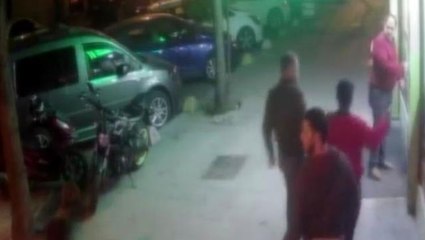 İstanbul'da çiğköfteciye torpil attıkları iddia edilen çocukları alıkoyanlar serbest kaldı