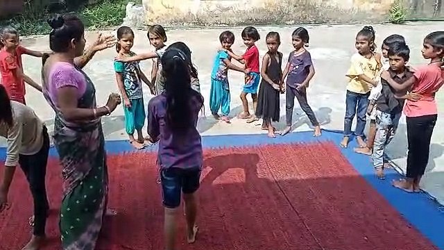 mahila sash​ktikaran : कोटा की रचना कमाल की , 25 हजार बेटियों को सीखा दिए आत्मरक्षा के गुर