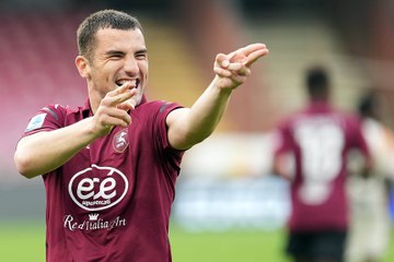 Serie A : La Salernitana sort la tête de l'eau, Venise coule !