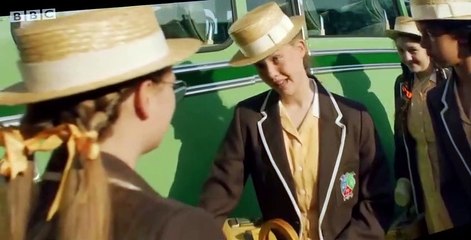 Malory Towers S02 E01