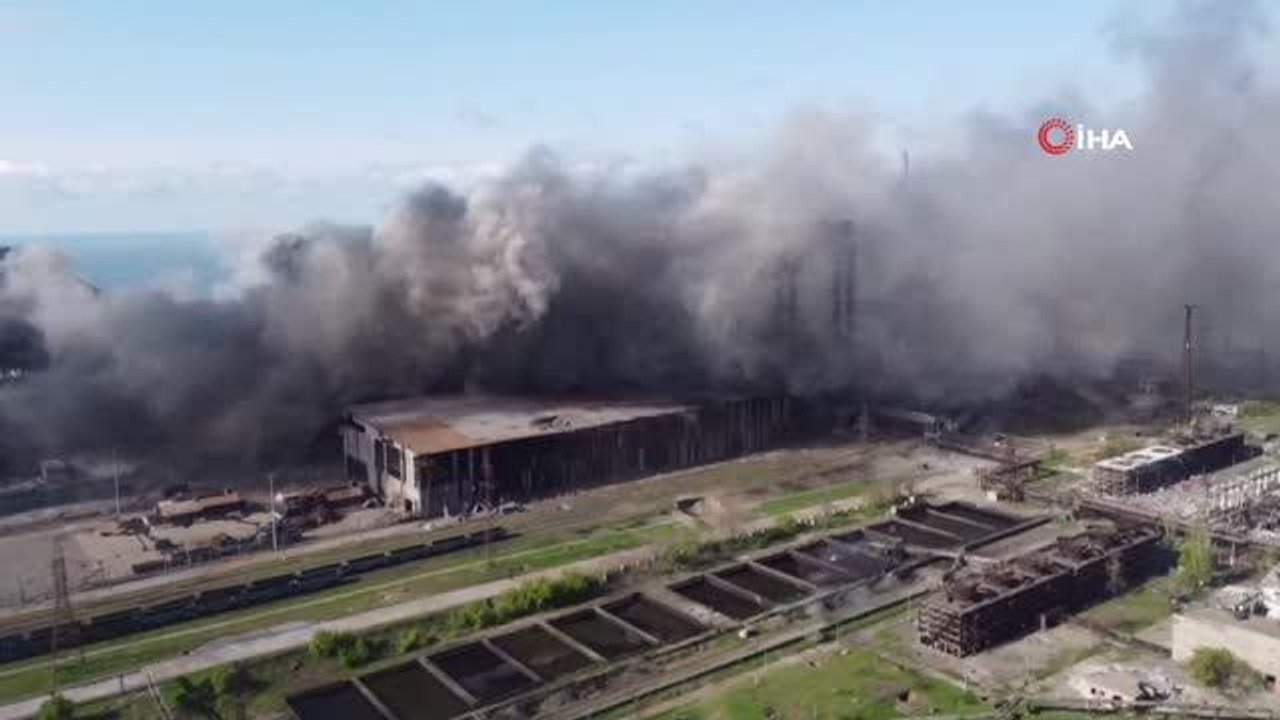 Rusya, Azovstal fabrikasını vurmaya devam ediyor