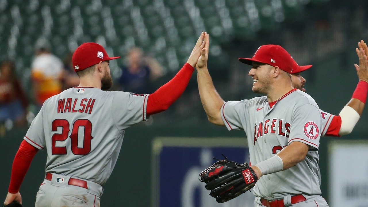 The Angels Are Clicking