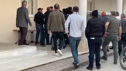 Kazanın ardından kendisini uyaran 2 kişiye kurşun yağdırdı