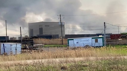 Incendie majeur dans le parc industriel