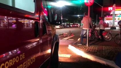 "Eu estava parado no semáforo, quando saí ela atravessou", diz motorista de camionete sobre atropelamento de ciclista
