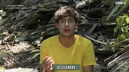 L'Isola dei Famosi, Eva Henger non ha dubbi sul naufrago Non piace a mia figlia La popolare ex at012