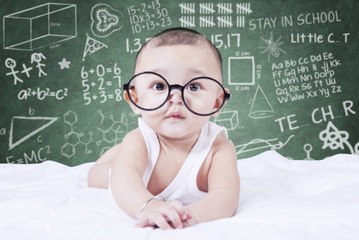 Ces signes qui montrent que votre enfant est plus intelligent que la moyenne