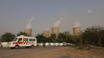 Hindistan'da son altı yılın en uzun elektrik kesintisi yaşanıyor