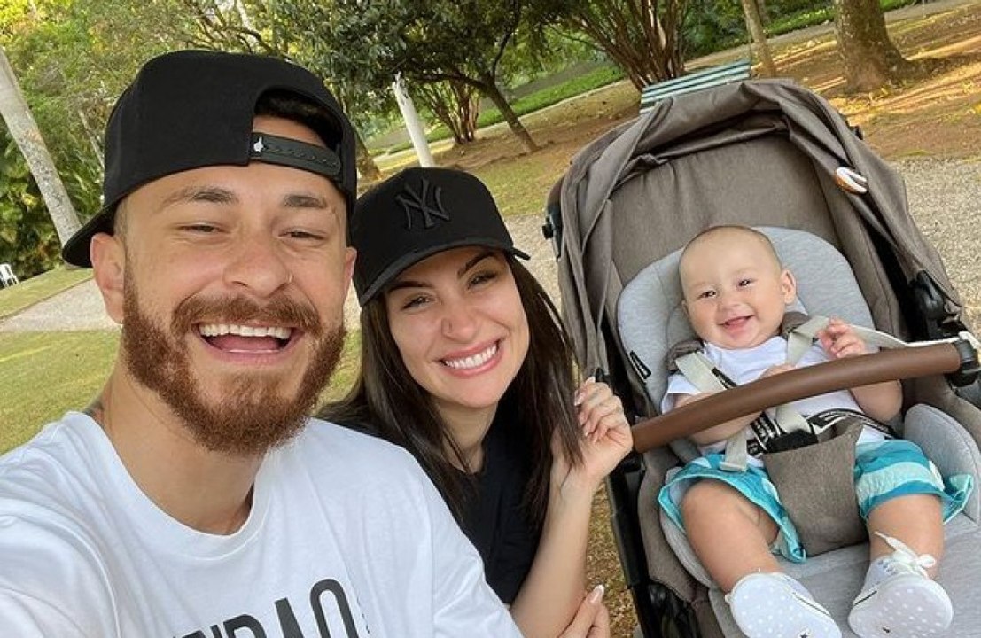 Bianca Andrade mostra os primeiros passos do filho e se emociona: 'Explorar esse mundão'