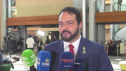 Ue, Castaldo "Doveroso nuovo pacchetto di sanzioni alla Russia"