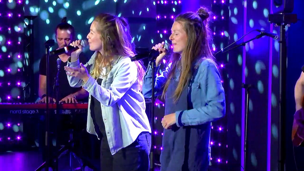 Les Frangines interprètent "Rappelle-toi" dans "Le Grand Studio RTL"